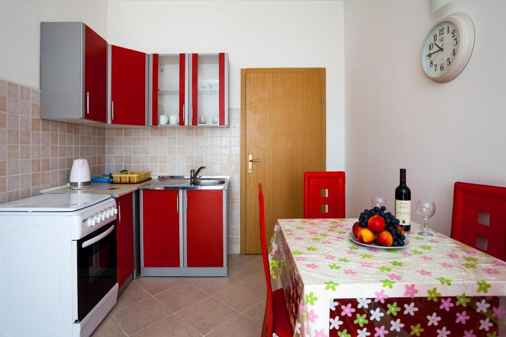 Villa Maria Apartments Kamenari Extérieur photo